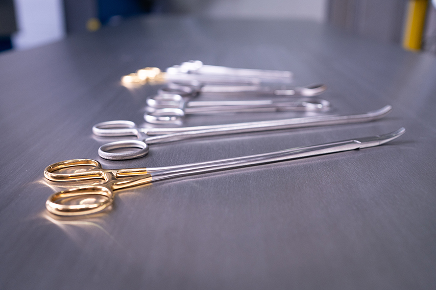 使用 VSM 磨料磨具降低磨削过程中的噪音
